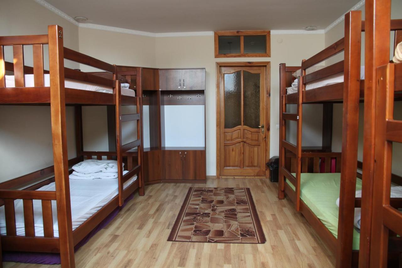Lions Heart Hostel Lviv Exterior photo
